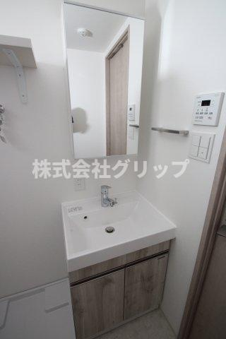 スクエアシティ横濱大通公園AZの独立洗面台