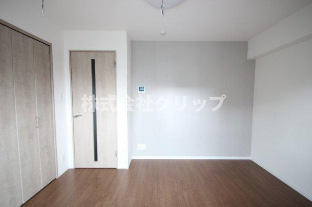 スクエアシティ横濱大通公園AZの洋室