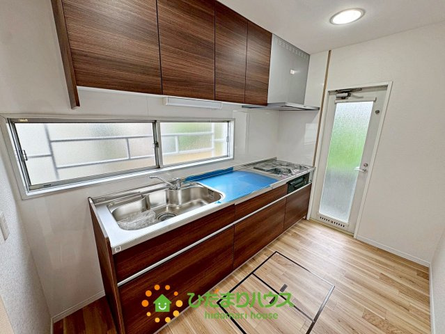 加須市大門町　中古一戸建てのキッチン