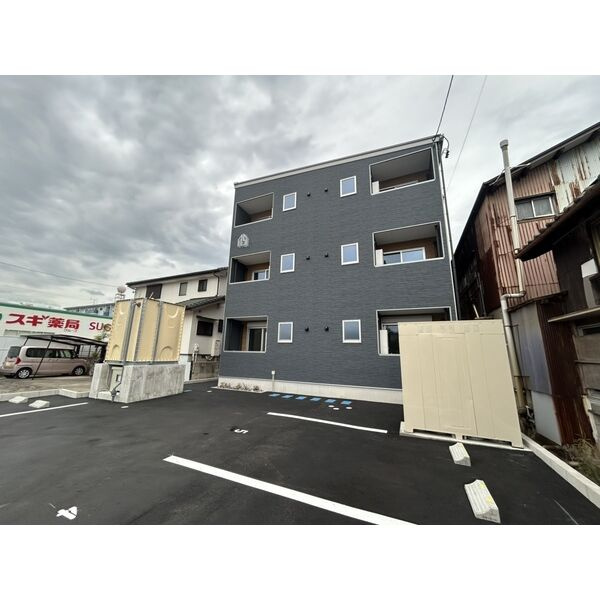 LECOCON半田Ⅴの駐車場