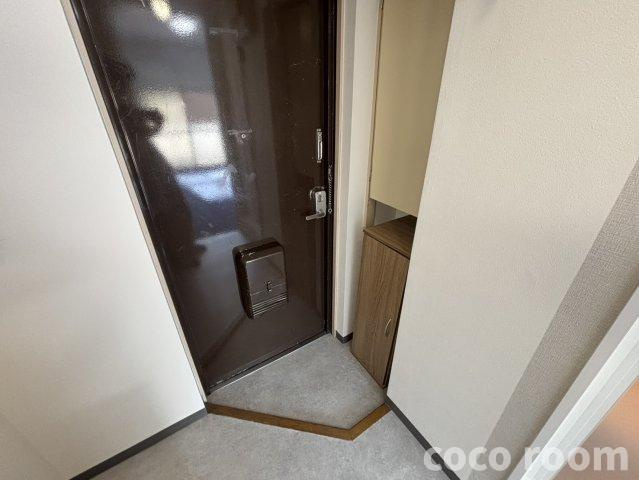 スカイプラザ焼津の玄関