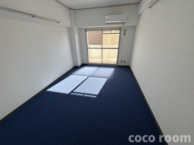 スカイプラザ焼津の居間・リビング