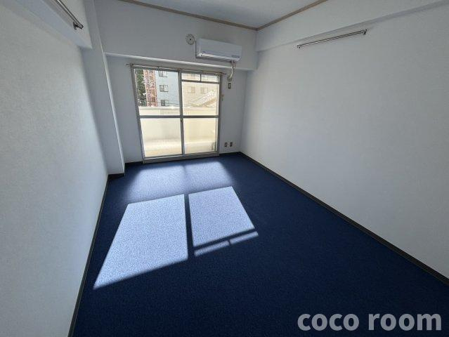 スカイプラザ焼津の居間・リビング