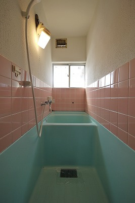 福泊アパートの浴室