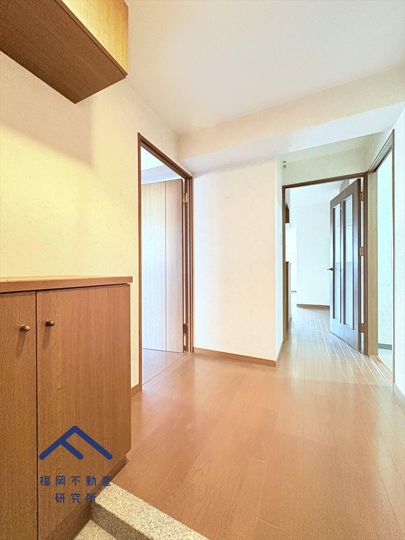 ロワールマンション二日市3の玄関