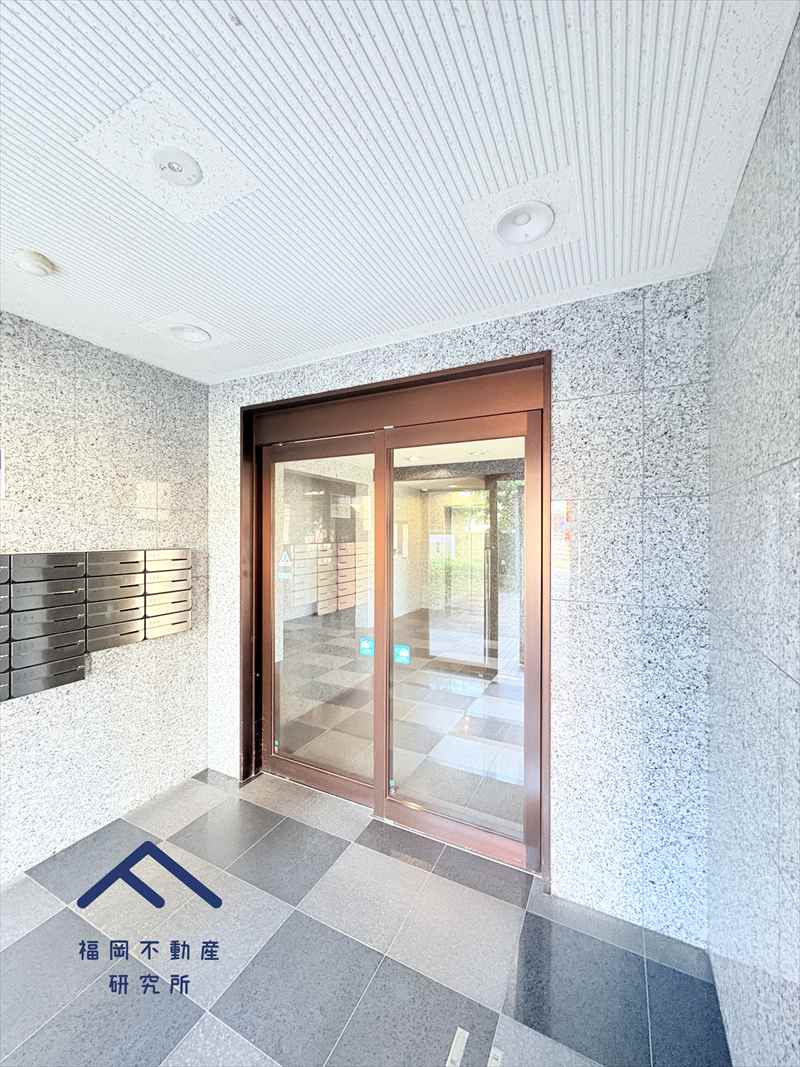 ロワールマンション二日市3のエントランス