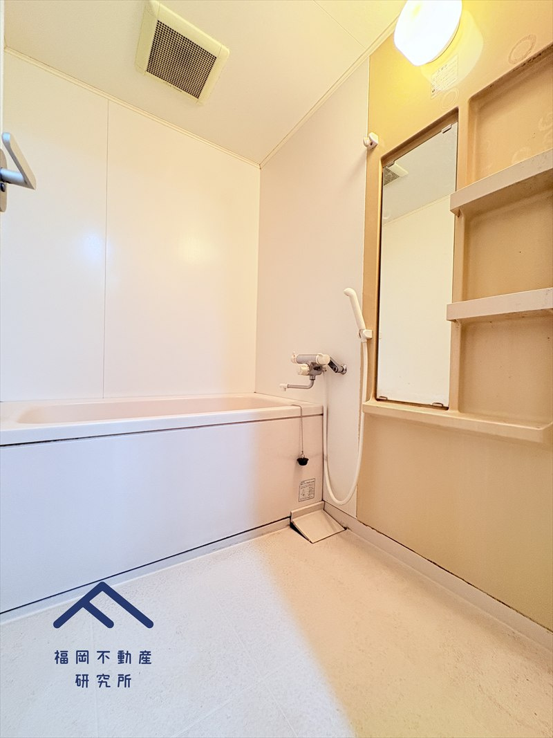 ロワールマンション二日市3の浴室