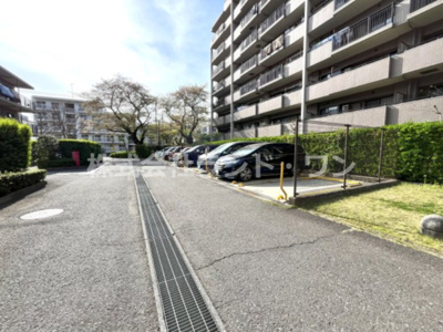 【駐車場】 | ヴィラージュヴェール１番館