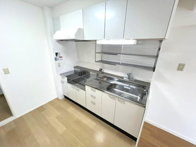 【キッチン】 | ウェルシー岡本