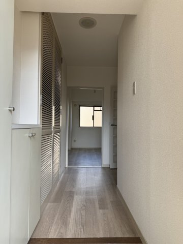 ル・メドサンの玄関