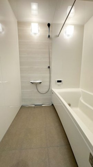 【浴室】 | 伏見区深草大亀谷東寺町　新築戸建