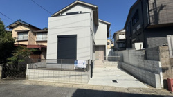 伏見区深草大亀谷東寺町　新築戸建