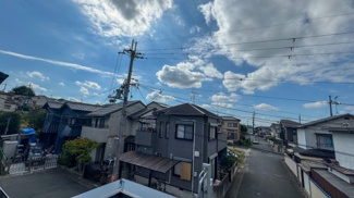 【前面道路含む現地写真】