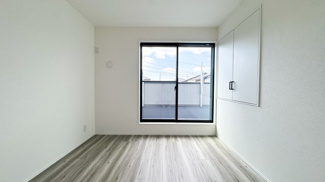 【洋室】 | 伏見区深草大亀谷東寺町　新築戸建