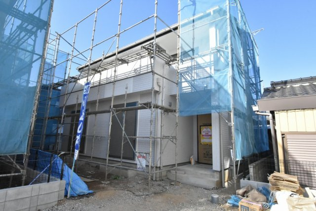【外観】 | 鴻巣市本町３丁目　新築住宅全２棟 | 広々な６０坪の敷地でゆったりとした生活を♪