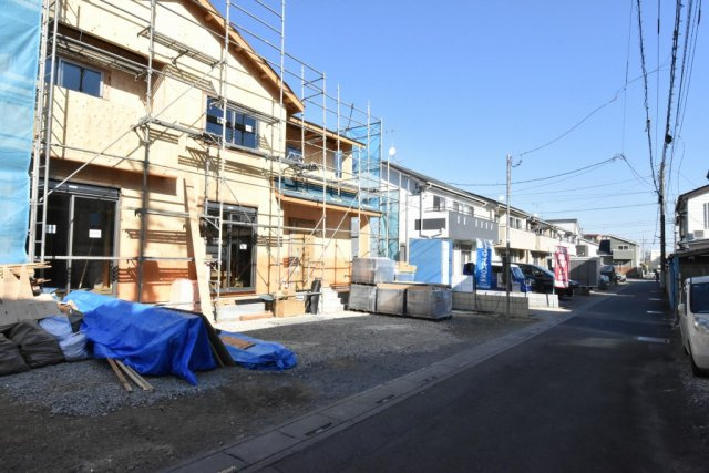【外観：施工例】 | 鴻巣市本町３丁目　新築住宅全２棟 | 外壁はヘーベルパワーボードを使用♪市内にモデルハウスがございます。