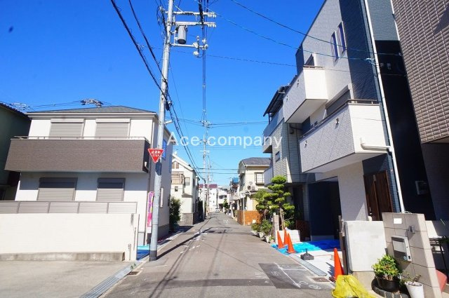 【前面道路含む現地写真】 | 八尾市上之島町南5丁目 | 【前面道路：幅員約5ｍ☆】