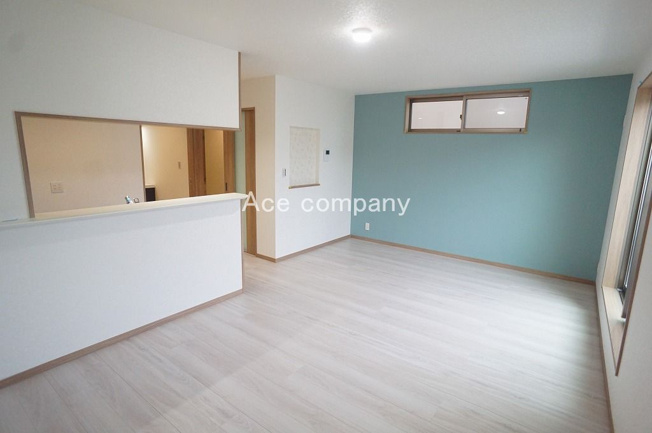 【居間・リビング】 | 八尾市上之島町南5丁目 | 【LDK：16.35帖】