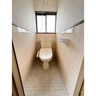 桜木４丁目福島貸家のトイレ