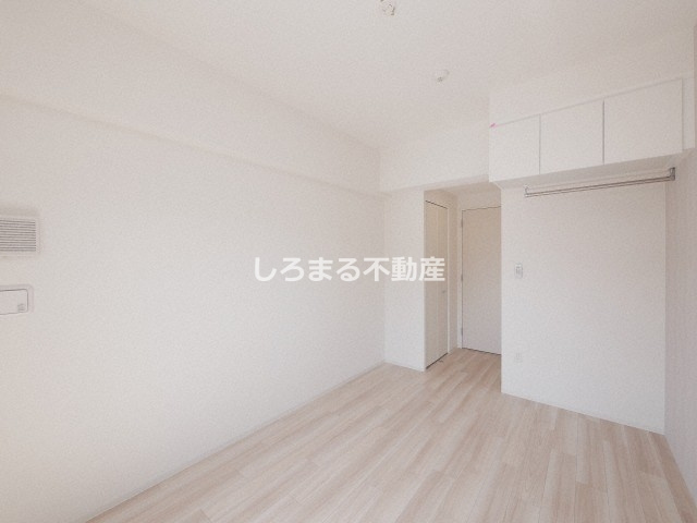 セレニテ日本橋プリエの居間・リビング