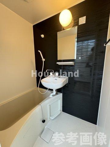 岩出市山のアパートの浴室