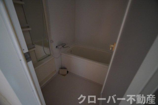 ナチュールプレイスⅠの浴室