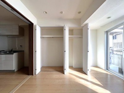 【洋室】 | 西新宿ハイホーム