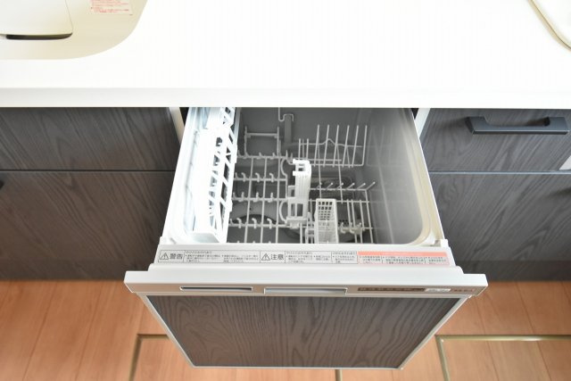 【内観：施工例】 | 鴻巣市本町３丁目　新築住宅全２棟 | 食器洗い乾燥機も標準で装備♪（同仕様）