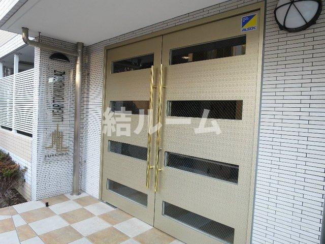 板橋区南常盤台１丁目の賃貸マンションのエントランス