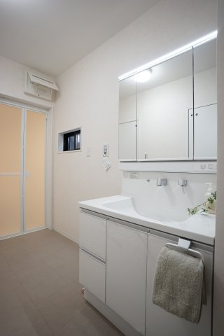 【商談中】乙訓郡大山崎町円明寺鳥居前の独立洗面台