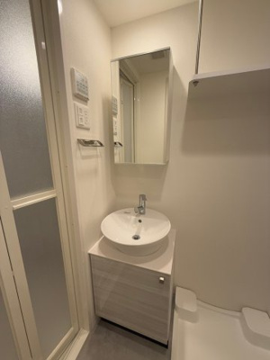 【独立洗面台】 | エスリードレジデンス大阪谷町ザ・マークス