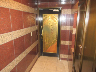 【玄関】 | 日宝シオン西新地