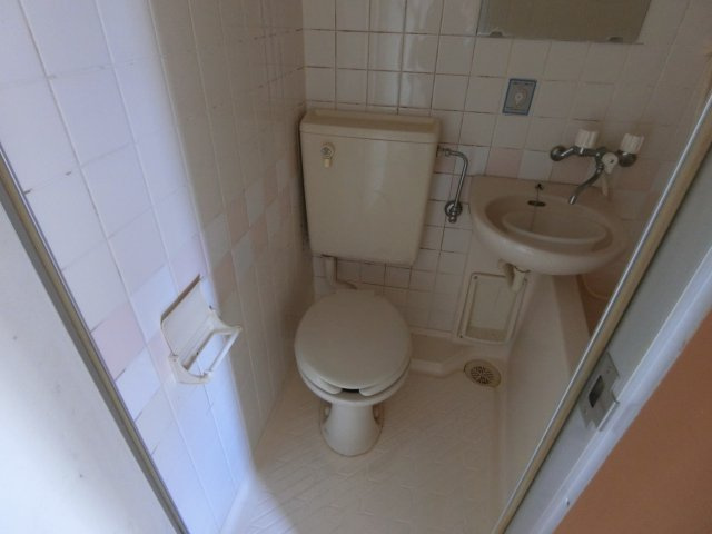 メゾンユーフラテスのトイレ|他のお部屋の参考写真となります。