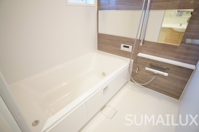 アクアフェリーチェB棟の浴室