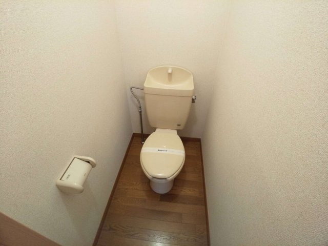 レオパレスサン・マックのトイレ