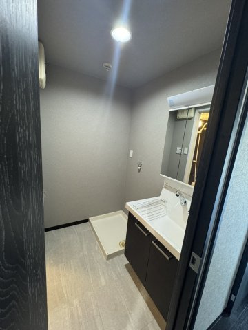 エスポワール北花田の独立洗面台