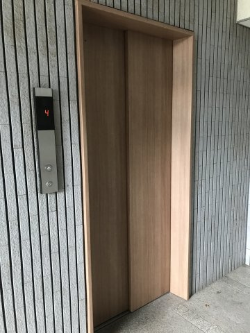 エスポワール北花田の設備|エレベーター