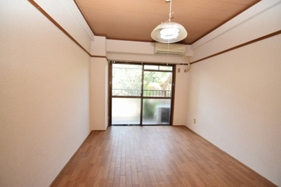 【寝室】 | 松原梅本ハイツ