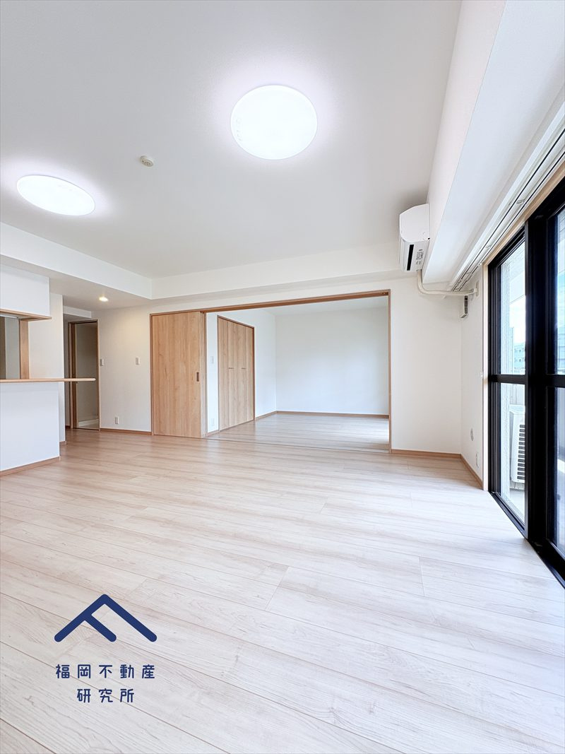 西福岡マリナタウンウェーブコースト8番館の外観