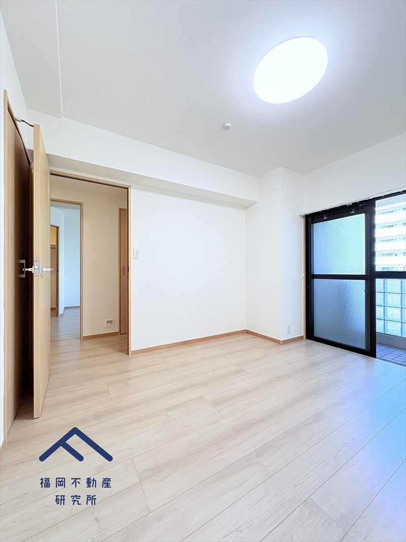 西福岡マリナタウンイーストコート8番館の居間・リビング