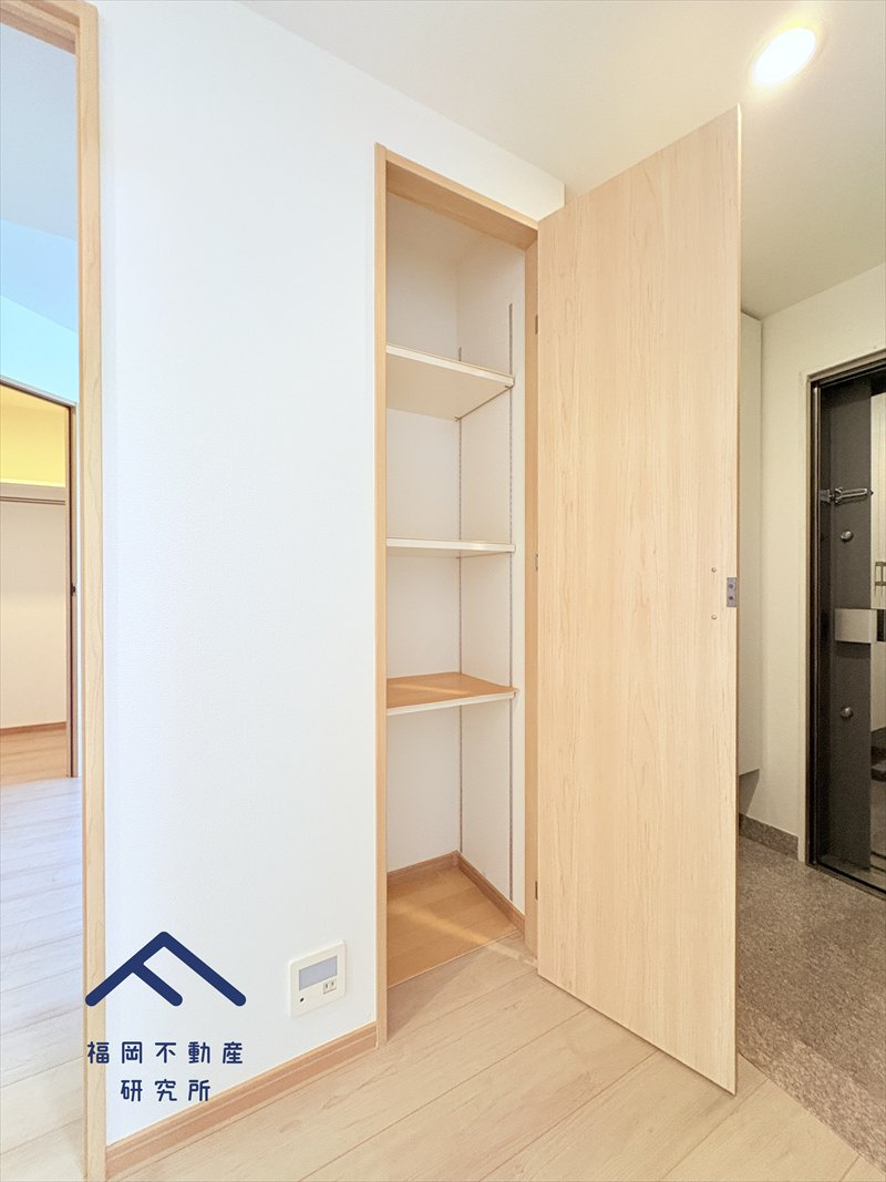 西福岡マリナタウンイーストコート8番館の収納