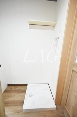 【設備】 | サニーサイド古淵 | 室内洗濯機置き場です。