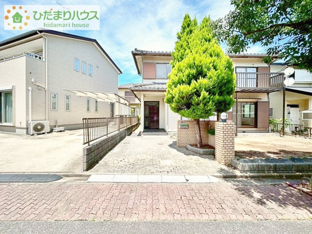 【駐車場】 | 土浦市桜ケ丘町　中古戸建 | マイホームなら駐車場代がかかりません！しかも、自宅の駐車場で洗車ができます！今までコイン洗車に行っていた手間も省けて、節約にもつながります(^^♪