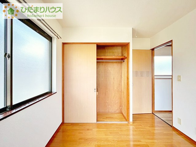 【収納】 | 土浦市桜ケ丘町　中古戸建 | ハンガーパイプ付でお洋服の出し入れもラクラクです！