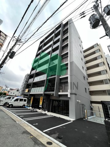 MODERN ASPIRATION The HAKATA Ekimae