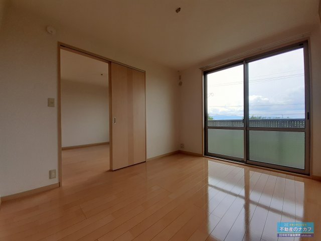 メゾンスリーゼⅢの洋室|※同タイプの部屋写真です