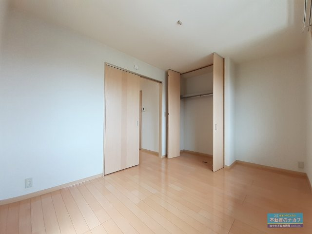 メゾンスリーゼⅢの洋室|※同タイプの部屋写真です