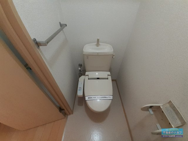 メゾンスリーゼⅢのトイレ|※同タイプの部屋写真です