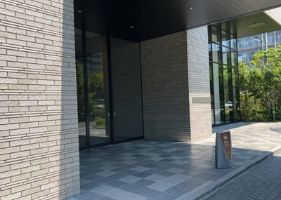 【防犯設備】 | ルネ本厚木 | 当然のことではありますが、オートロックやセンサーライト、ホームセキュリティーなどの防犯設備があれば、小さいお子様がいるご家庭も安心ですよね！まず物件購入の際は、防犯設備もチェックするようにしましょう。