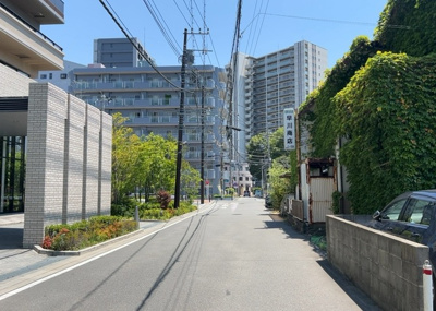 【展望】 | ルネ本厚木 | 景色重視でお家選ぶをするとスーパーが遠い！学校が遠い！など生活をするうえで利便性で困ることもあります。まず一度現地を見学する際に、周辺の施設などがあるかを確認し、暮らし始めた後のことを想像しましょう。